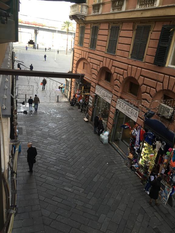 Appartamento Al Ponte Reale Genoa Bagian luar foto