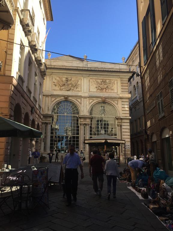 Appartamento Al Ponte Reale Genoa Bagian luar foto