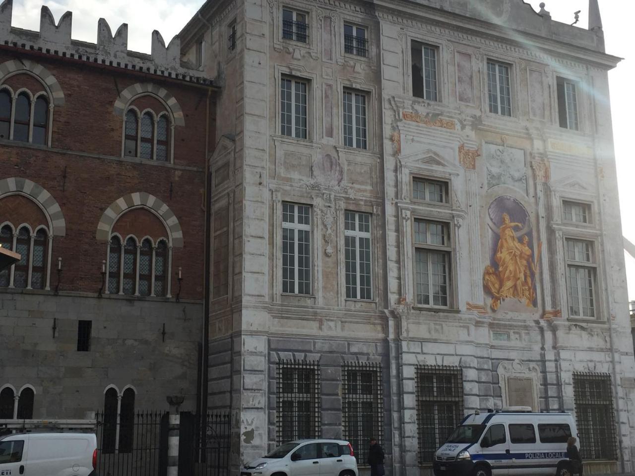 Appartamento Al Ponte Reale Genoa Bagian luar foto